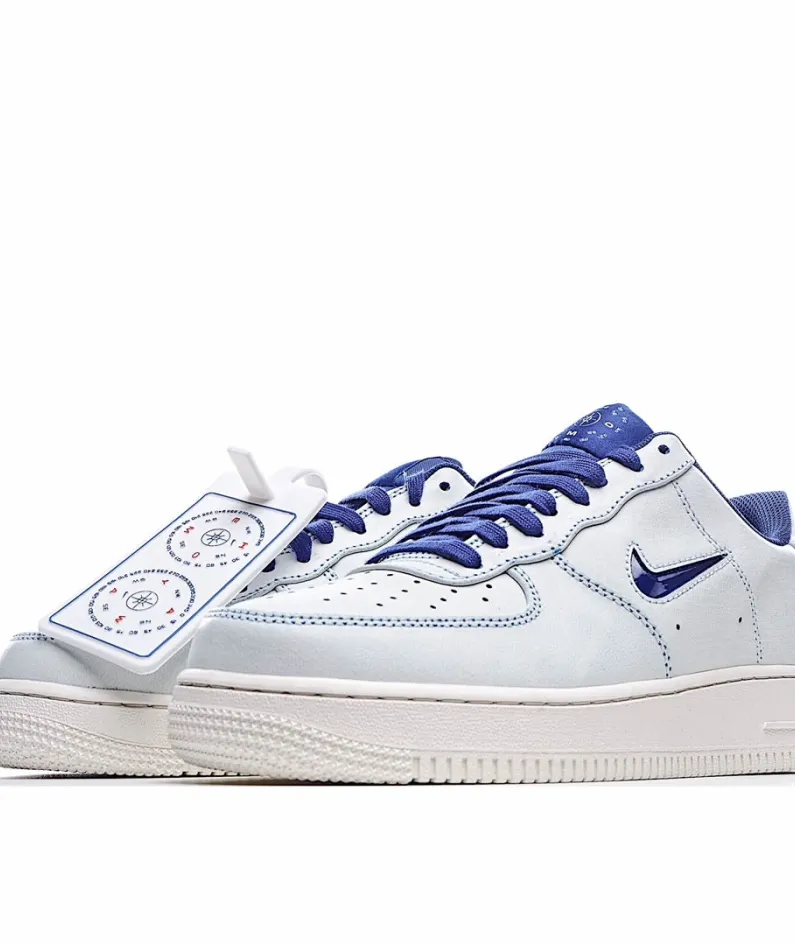 NIKE AIR FORCE 1 LOW PREMIUM Brush Off Leather 白蓝 
