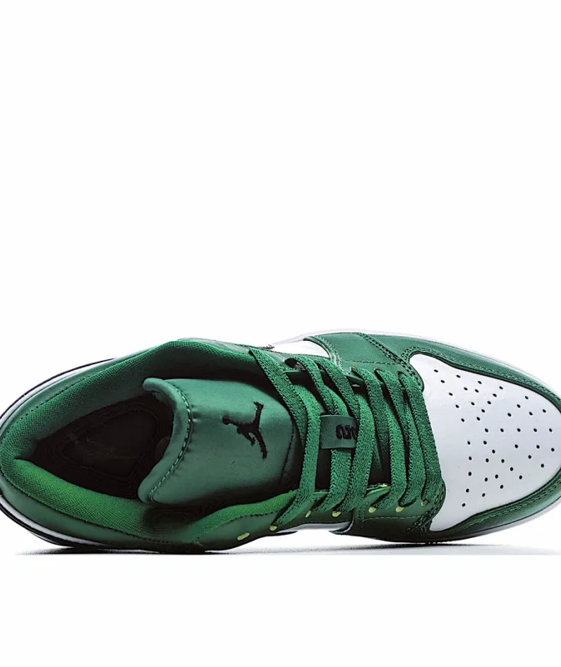 Air Jordan 1 Low 'Pine Green'