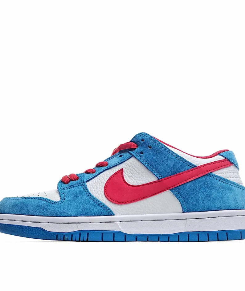 Nike SB Dunk Low“Doraemon