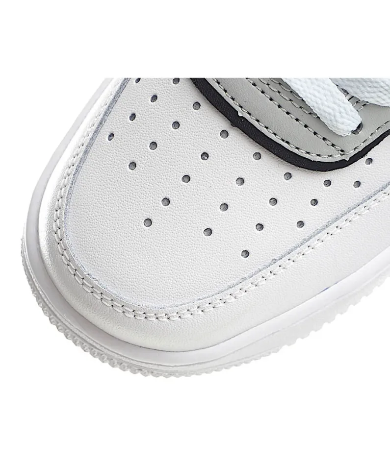 Nike Air Force 1 Mid Sneakers