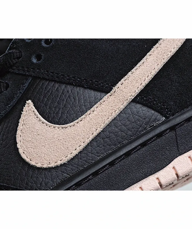 Nike SB Dunk Sneakers Black Powder