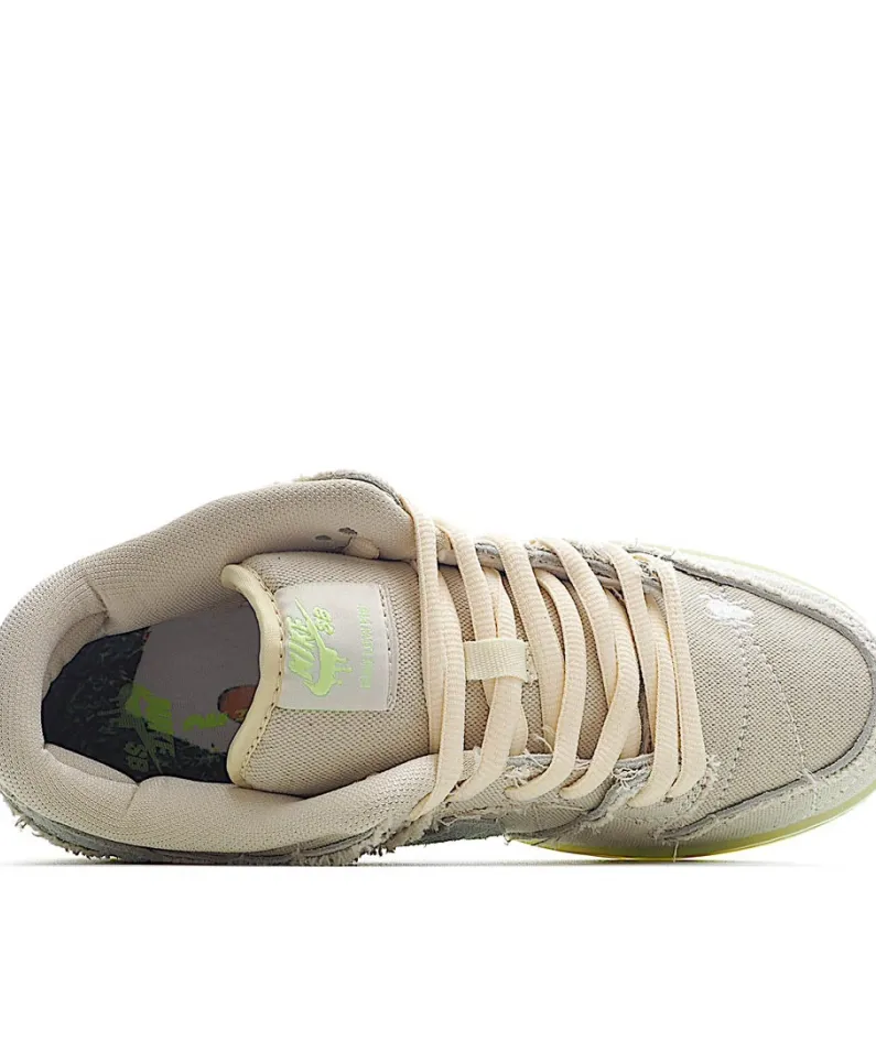 Nike SB Dunk Low Mummy Sneakers