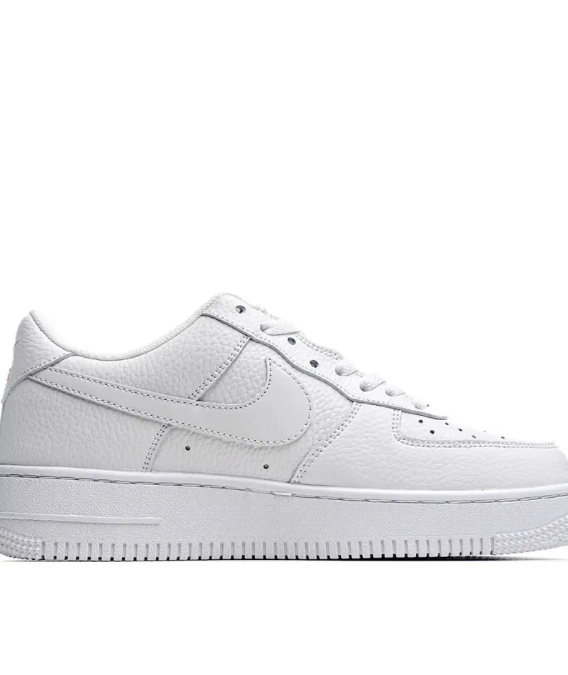 Nike Air Force 107 Low Sneakers