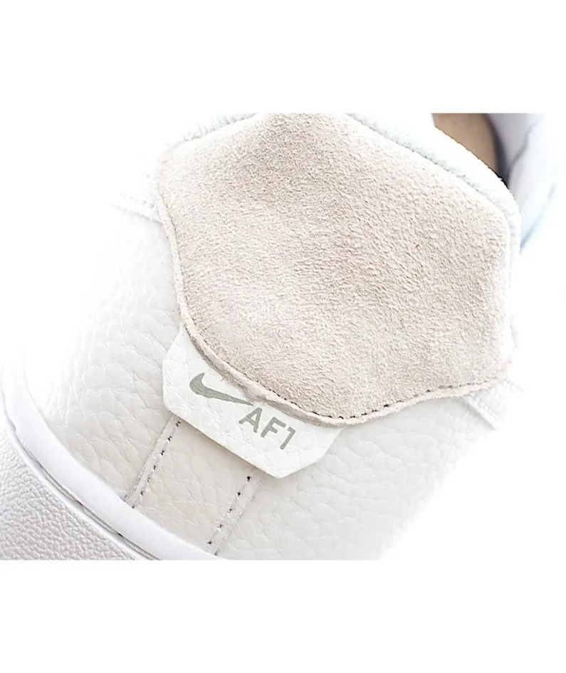 Nike Air Force 1 Low-Top Sneakers