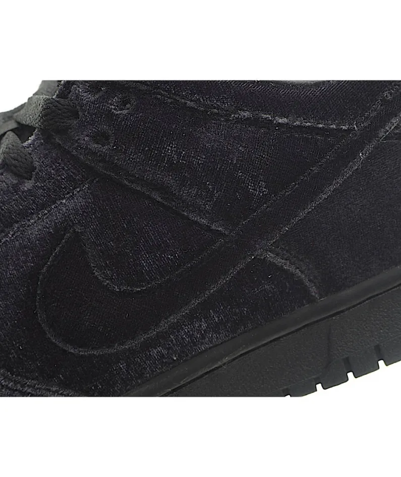 Dover Street Market x Nike Dunk Low“Triple Black 