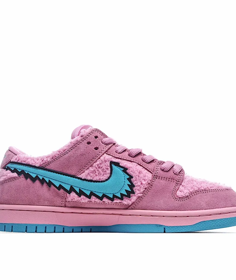 NIKE SB DUNK LOW PRO QS 