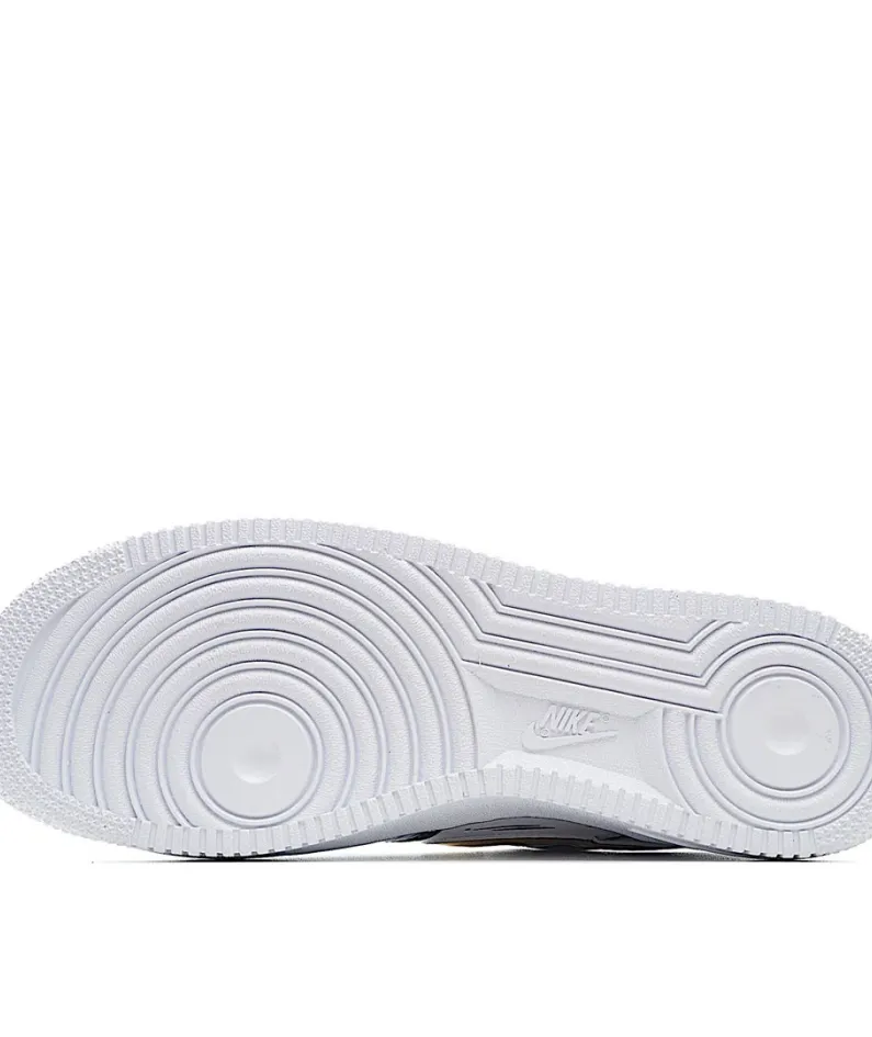 Nike Air Force 1 Low'07 Low Top Sneakers