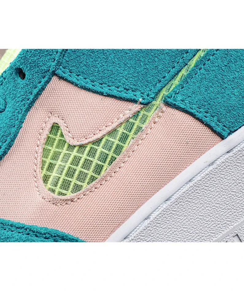 Nike Wmns Air Force 1'07 Green