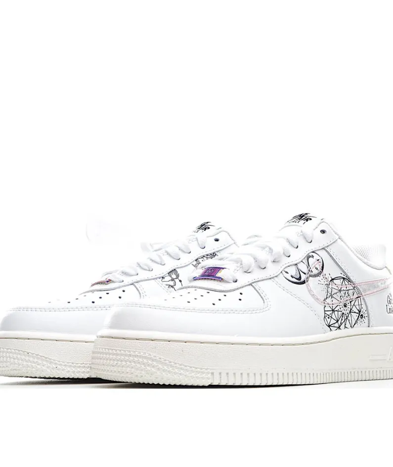 Nike Air Force 1 Sneakers