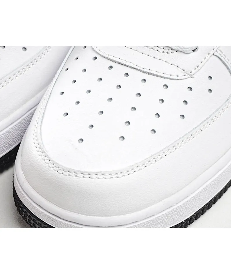 Nike Air Force 1 Low Low Top Sneakers