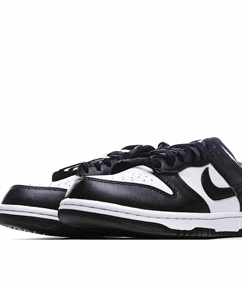 Nike Dunk Low SP Low Top Sneakers