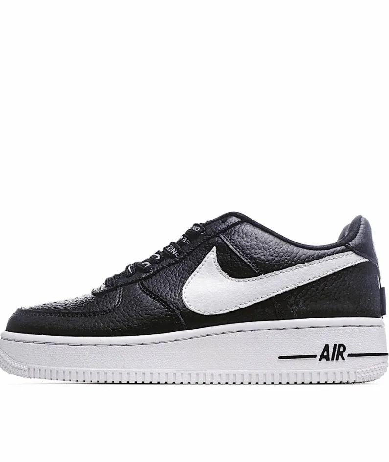Nike Air Force 1 Low-Top Sneakers