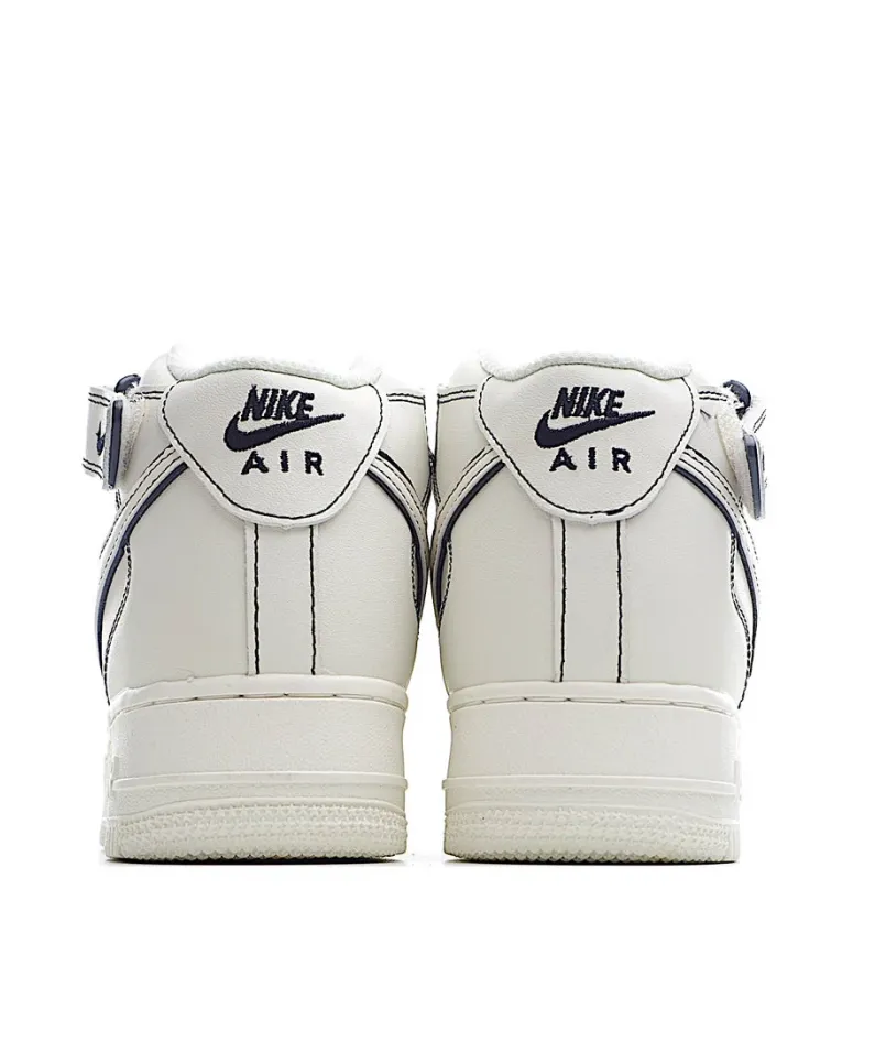 Nike Air Force 1 Mid