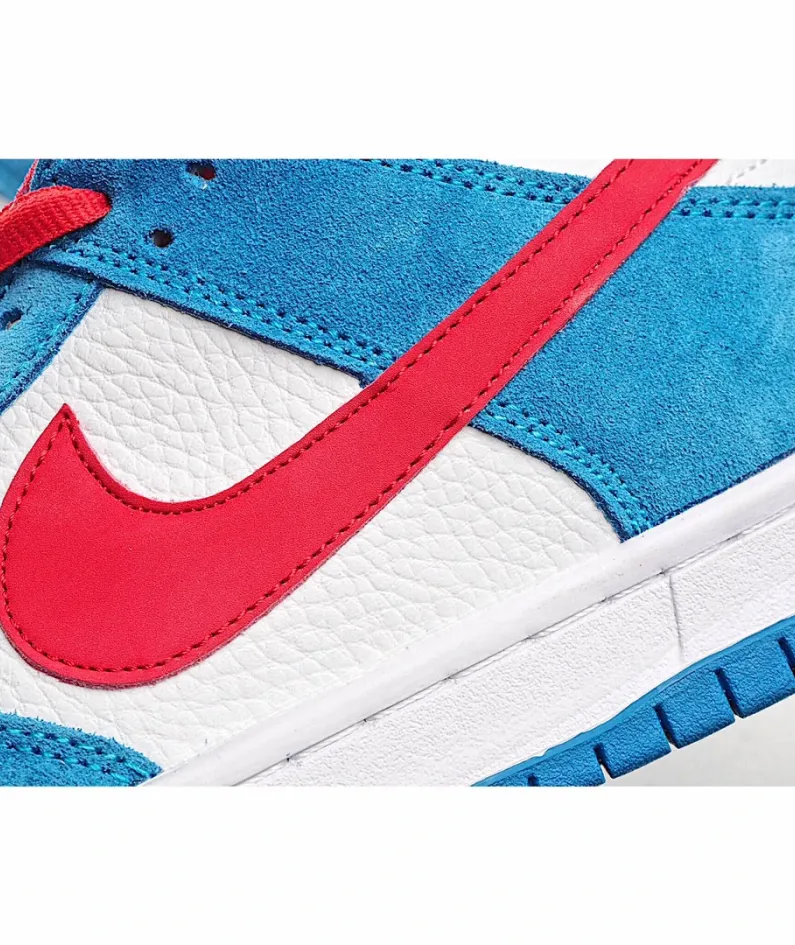 Nike SB Dunk Low“Doraemon