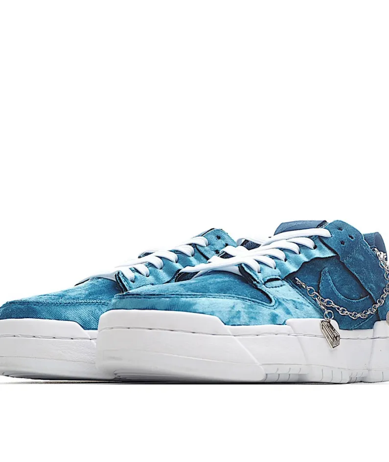 NIKE Dunk Low Disrupt Sneakers