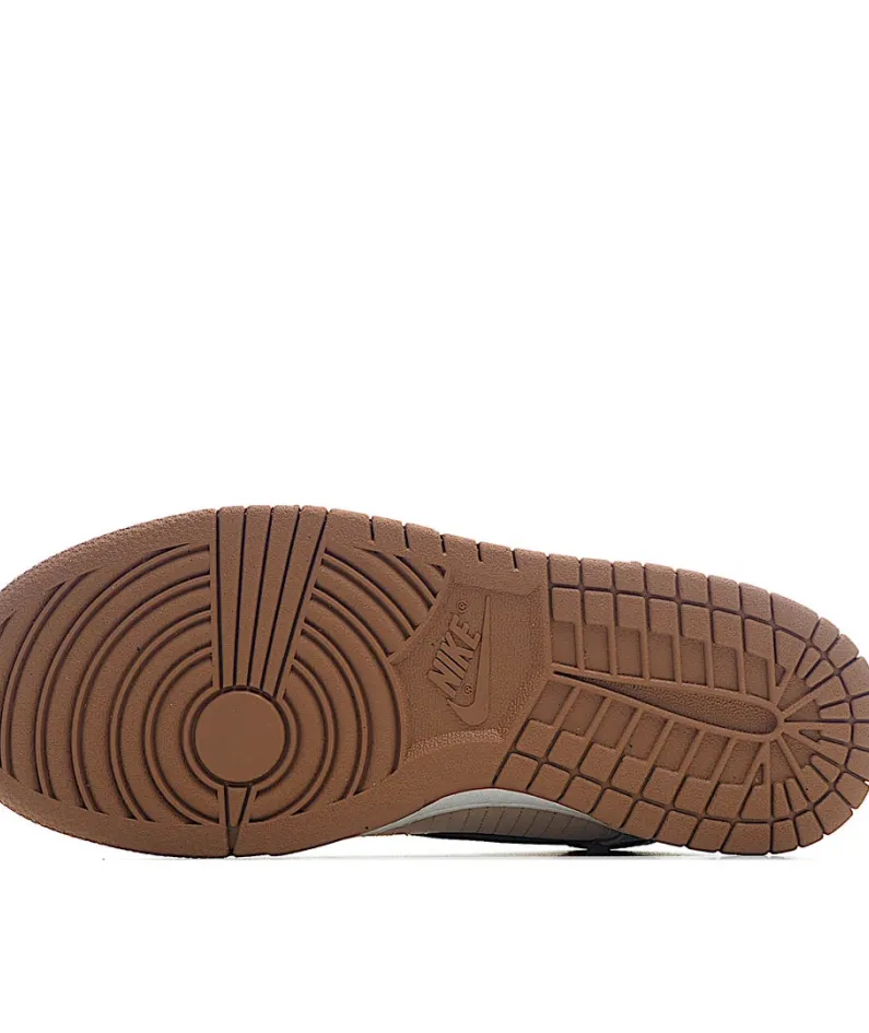 Nike SB Zoom Dunk High Toasty Sneakers