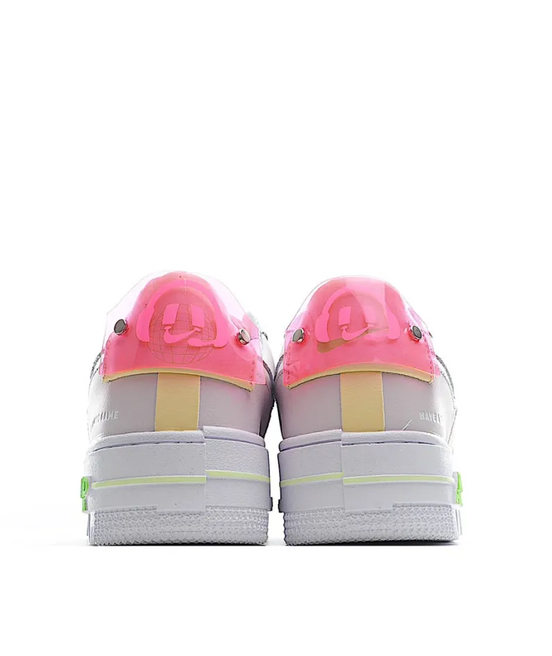 Nike Air Force 1 LV8 Pixel  