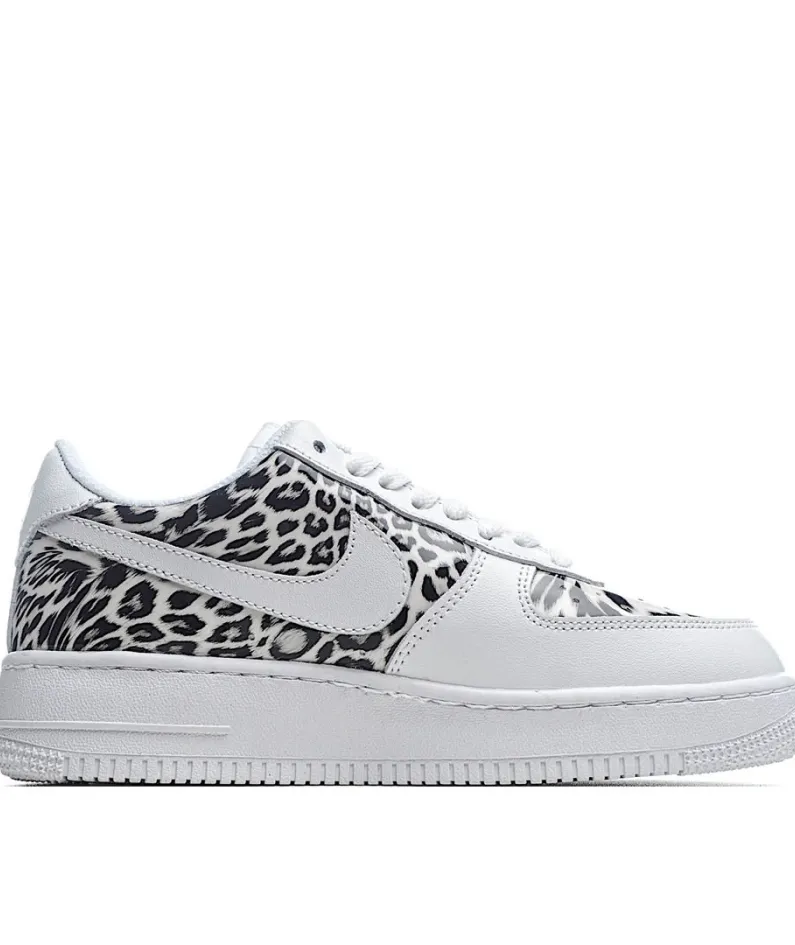 Nike Air Force 1 Low Low Top Sneakers