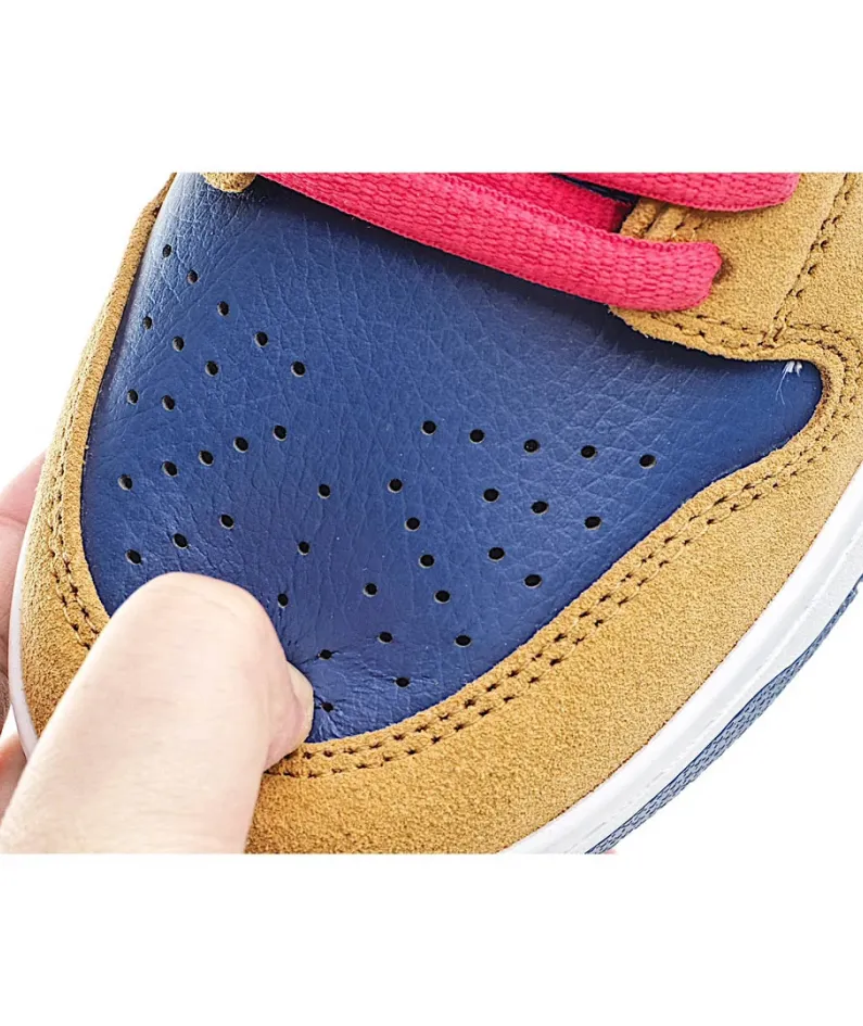 Nike SB Dunk Low Pro "Papa Bear Brown Red Blue