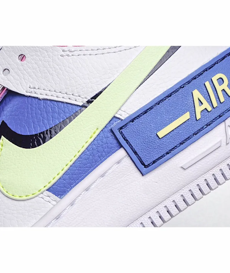 Nike WMNS Air Force 1 Shadow Low-Top Sneakers