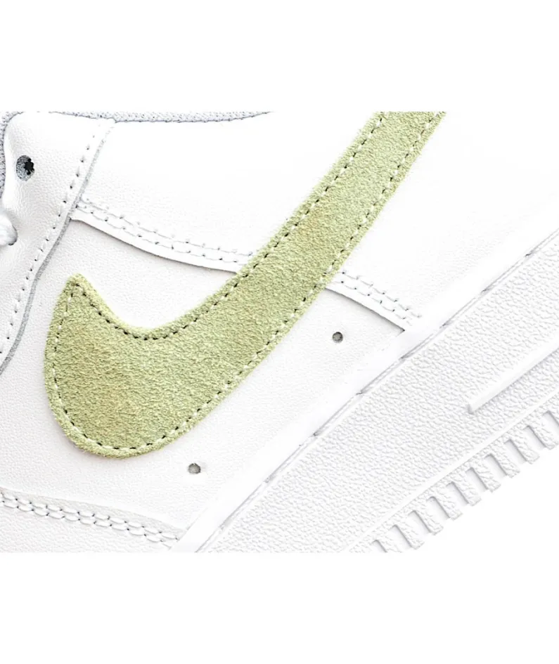 Nike Air Force 107 Sneakers
