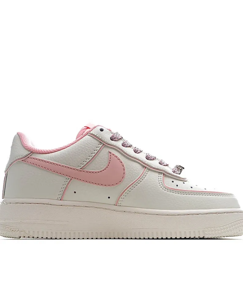 NikeAir Force 1 07 Low Beige Powder