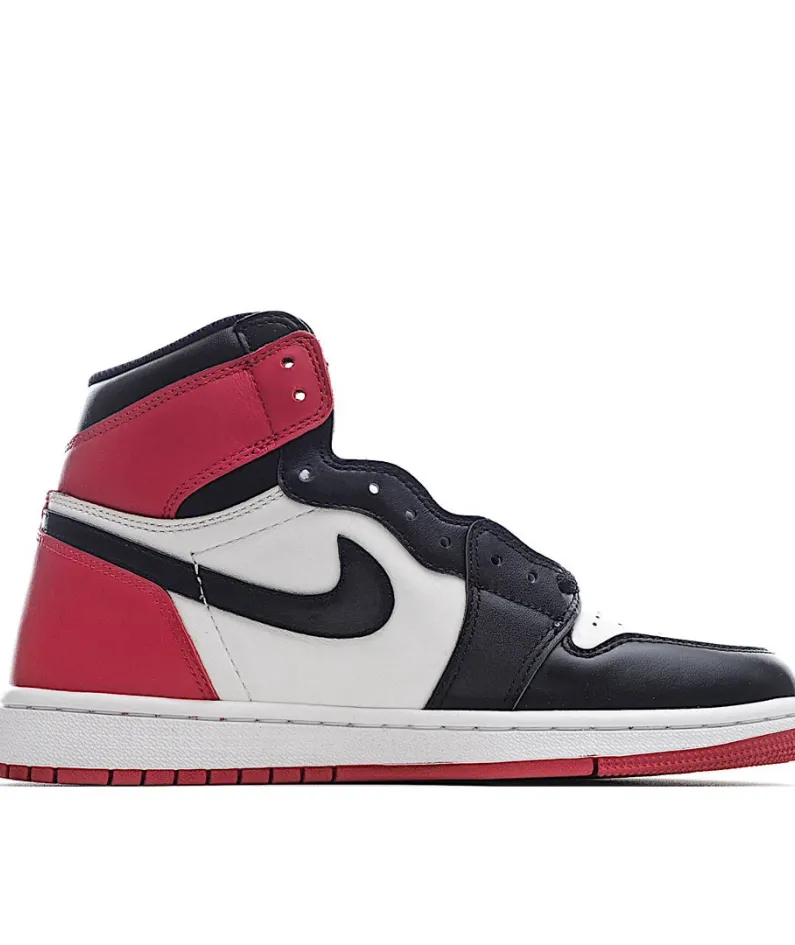 Air Jordan 1 Retro High OG 'Black Toe' 2016