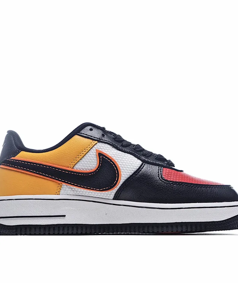 Nike Air Force 1 07 Lv8 Low Top Sneakers