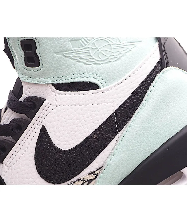 Air Jordan Legacy 312 'Igloo'