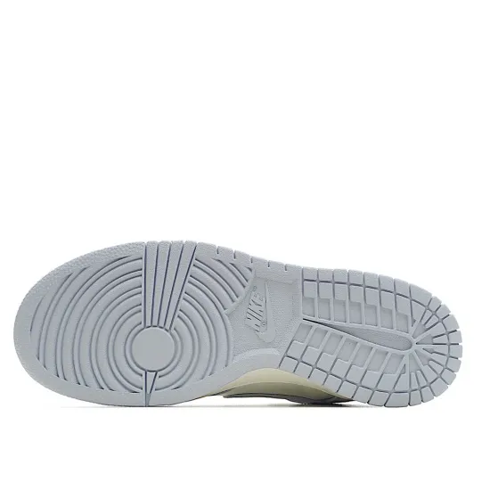 Nike Dunk High WMNS ‘Football Grey    紫