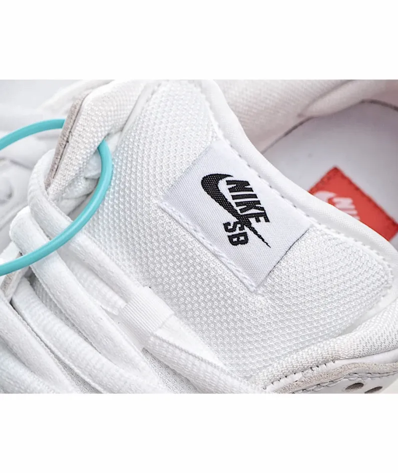 Nike Dunk SB Low Pro Orange Label SC Low Top Sneakers