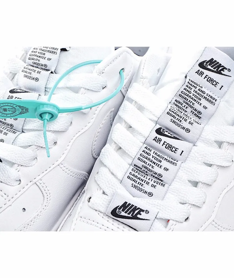 Nike Air Force 1 '07 LV8 Black