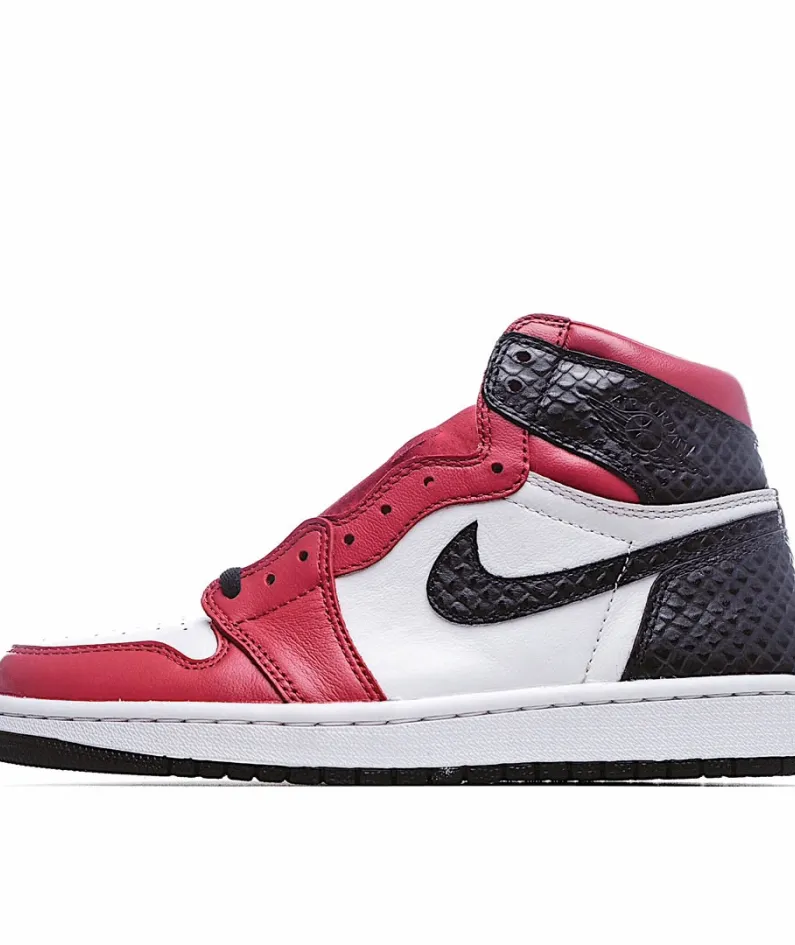 Wmns Air Jordan 1 Retro High OG 'Satin Red'