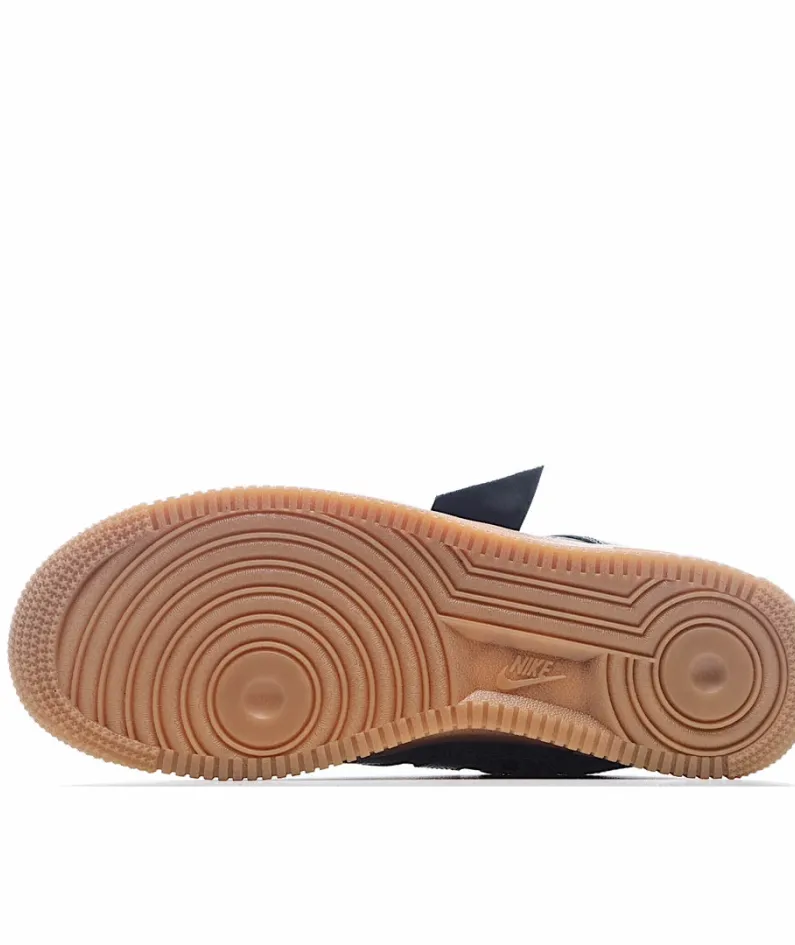Nike AIR FORCE 1 UTILITY QS Low Top
