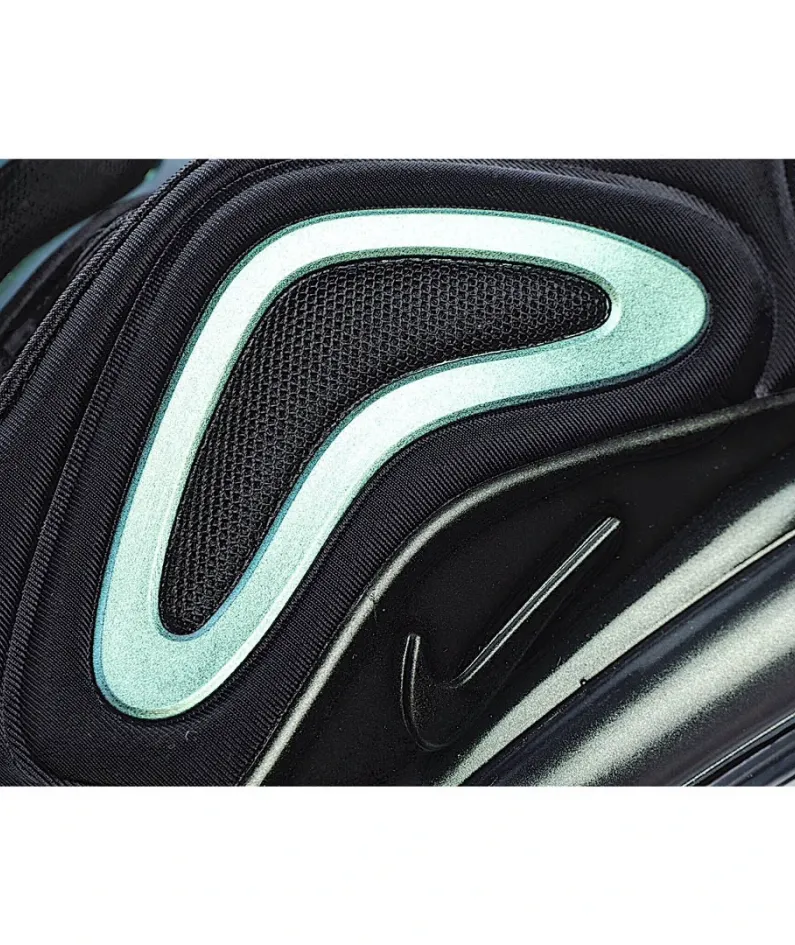 Nike Air Max 720 
