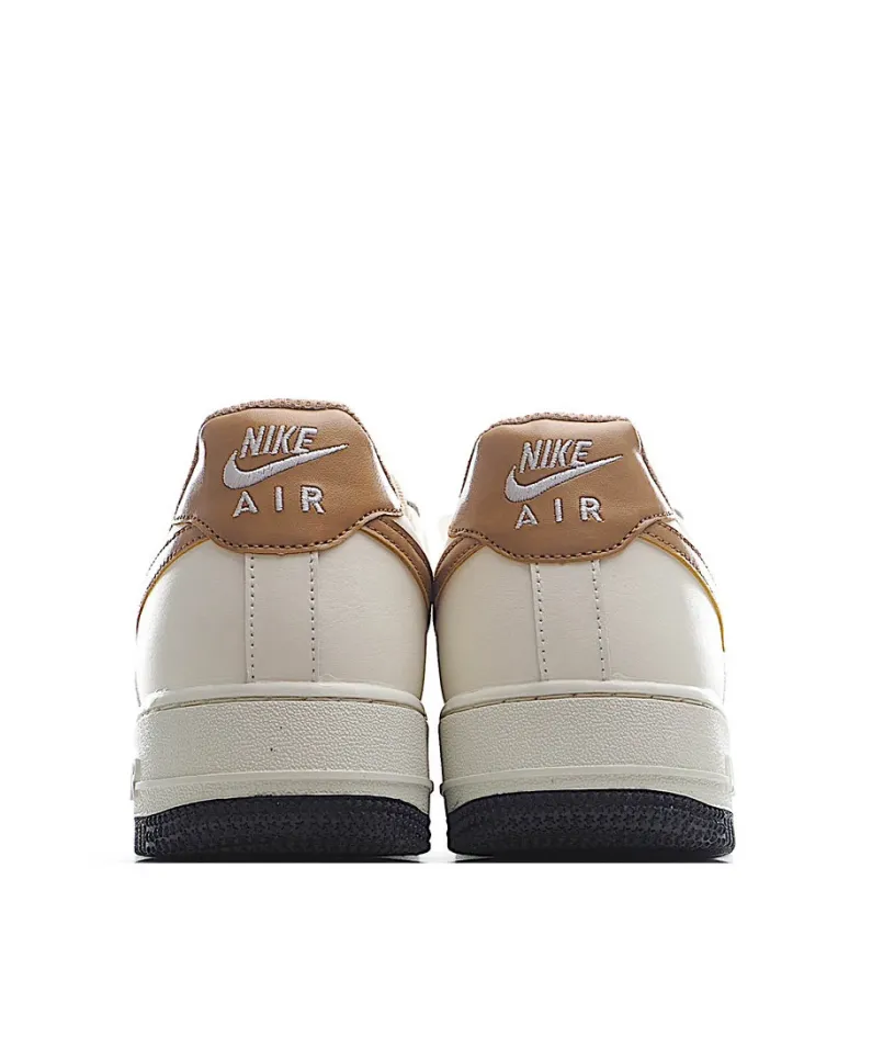 Nike Air Force 1 Low 07 Low Top Sneakers Brown