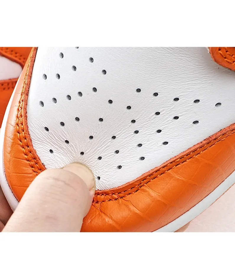 Nike SB Low Dunk Supreme x Nike White Orange