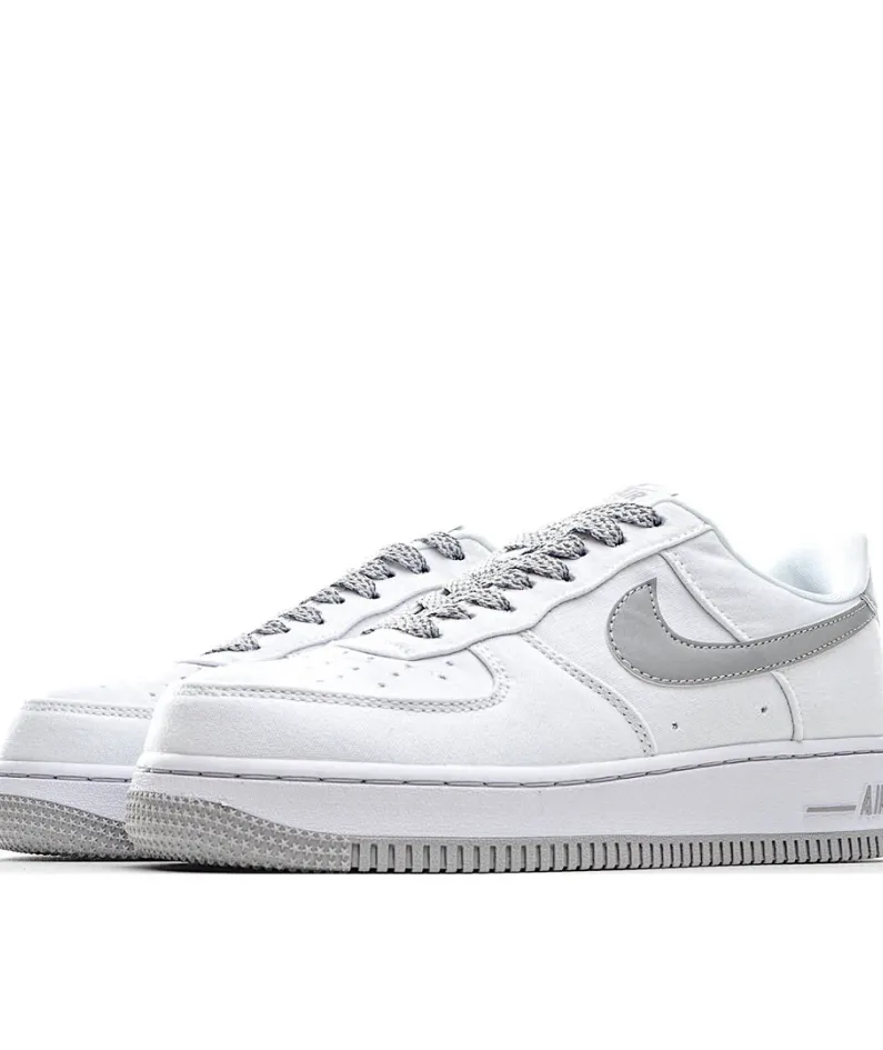 Nike Air Force 1 Low Sneakers