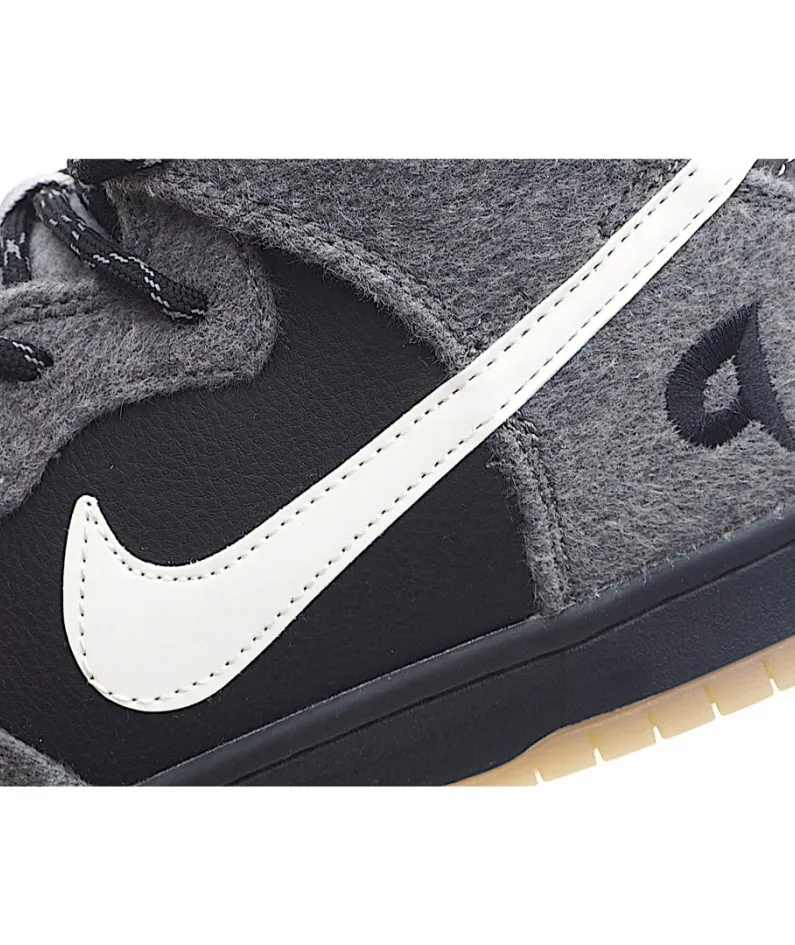 Nike Premier x Nk SB Dunk High Petosky Sneakers