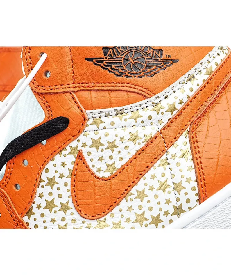 Supreme x AirJordan Retro AJ1 high-top basketball shoes