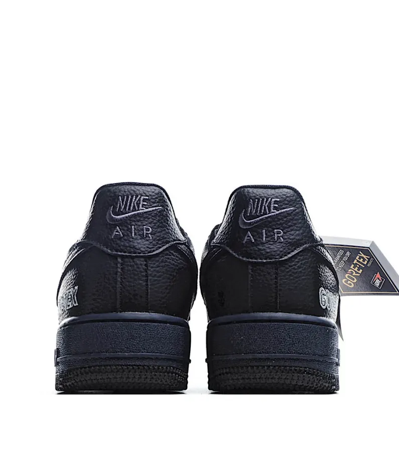 Nike Air Force 1 GORE-TEX Low Top
