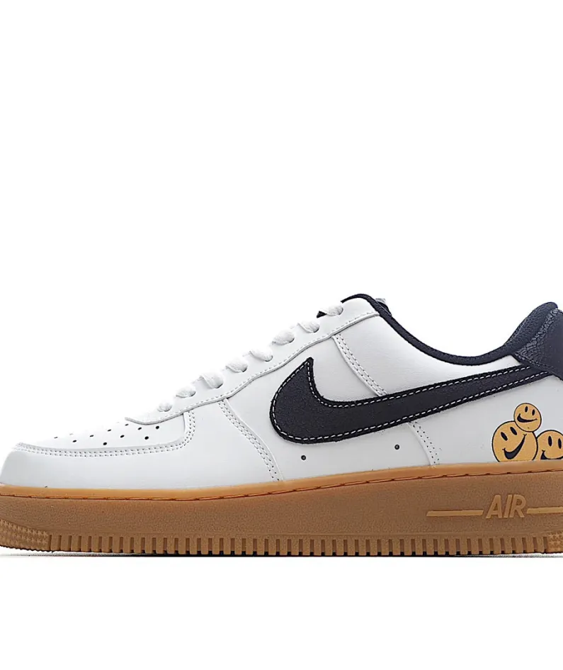 Nike Air Force 1 Black & White