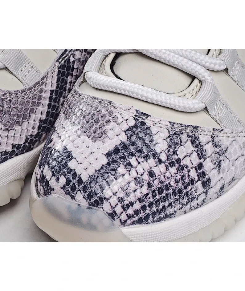 Air Jordan 11 Retro Low 'Light Bone Snakeskin'