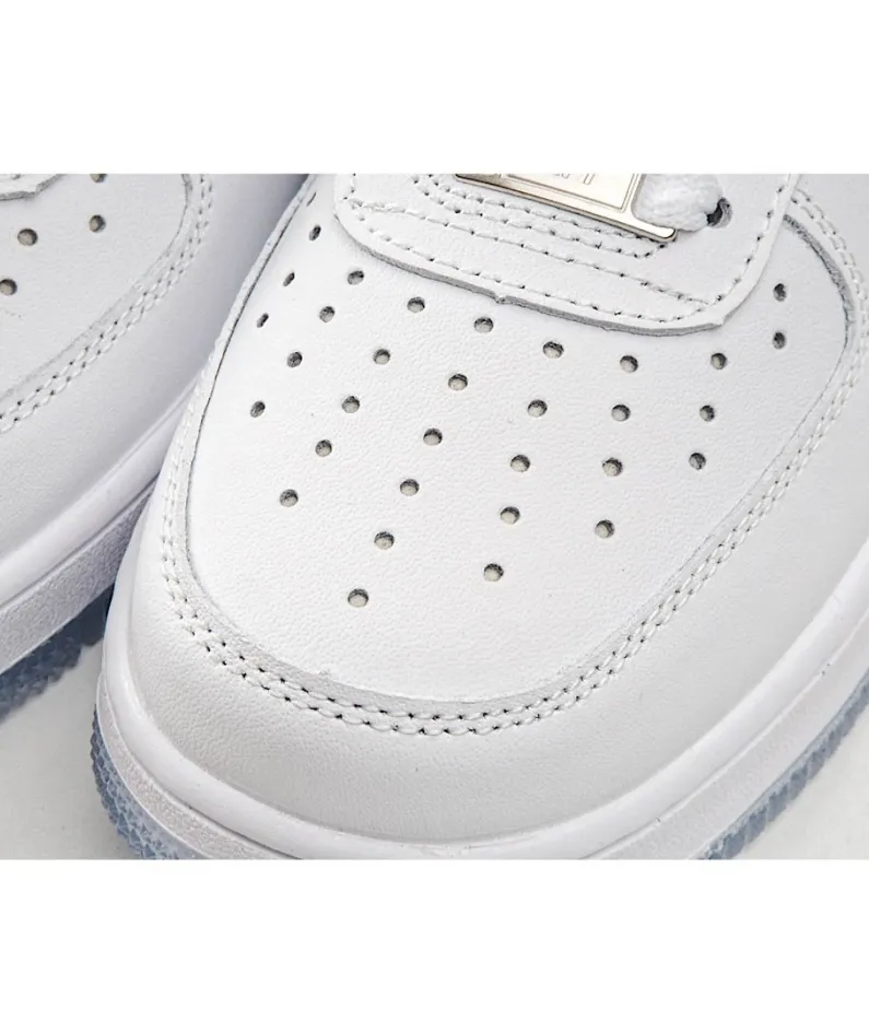 Nike Air Force 107 Low Top Sneakers