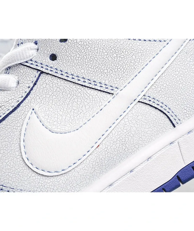 NIKE SB DUNK LOW Prynne