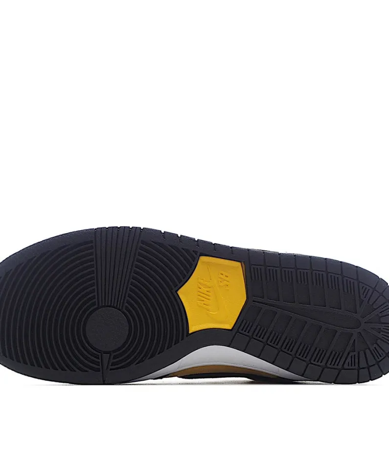 Nike SB Dunk High Reverse Iowa
