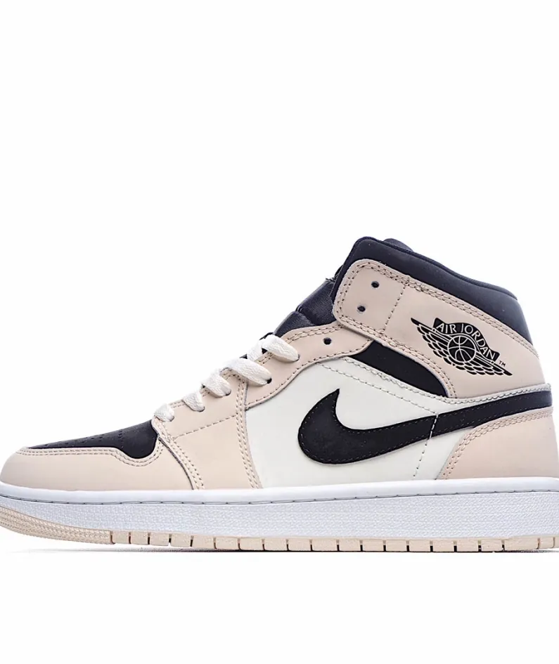  Wmns Air Jordan 1 Mid 'Barely Orange'