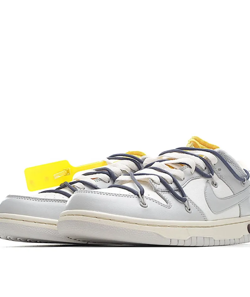 Off-White x Nike Dunk Low Sneakers