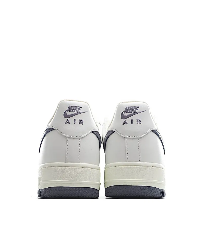 Nike Air Force 107 Low   灰