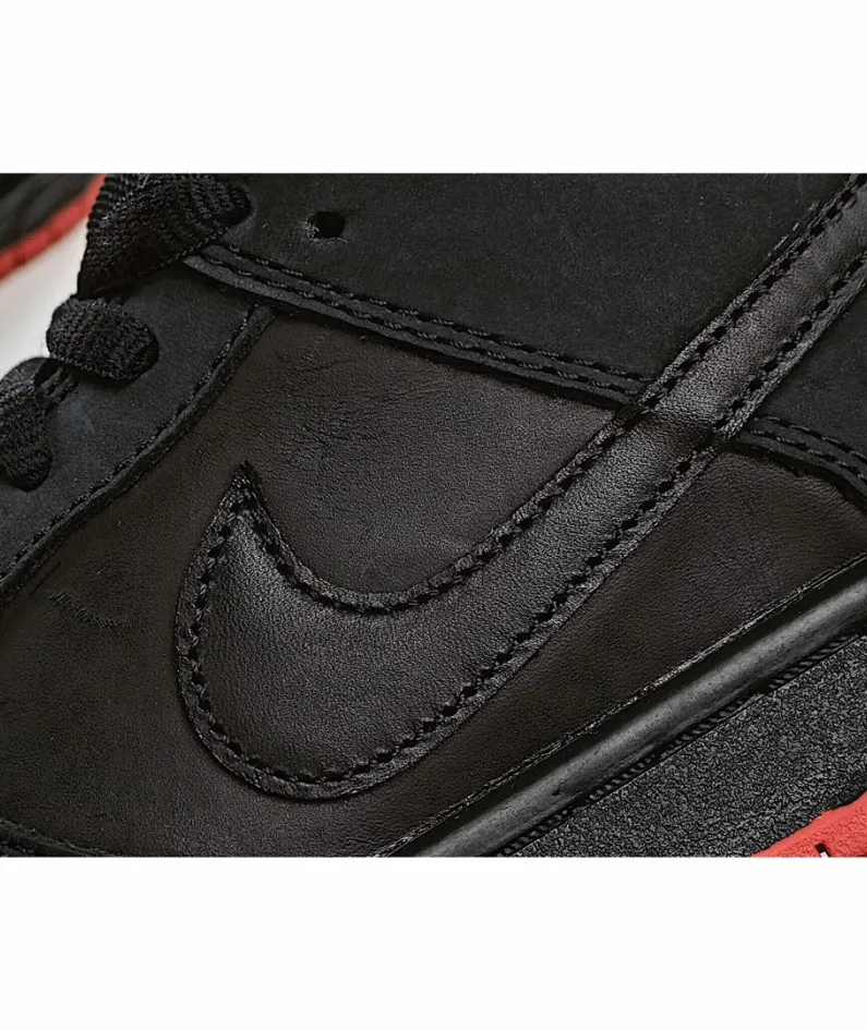 Staple x Nike SB Dunk Low